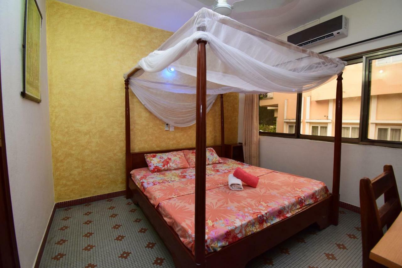 B&B Chez Rita Cotonou Esterno foto